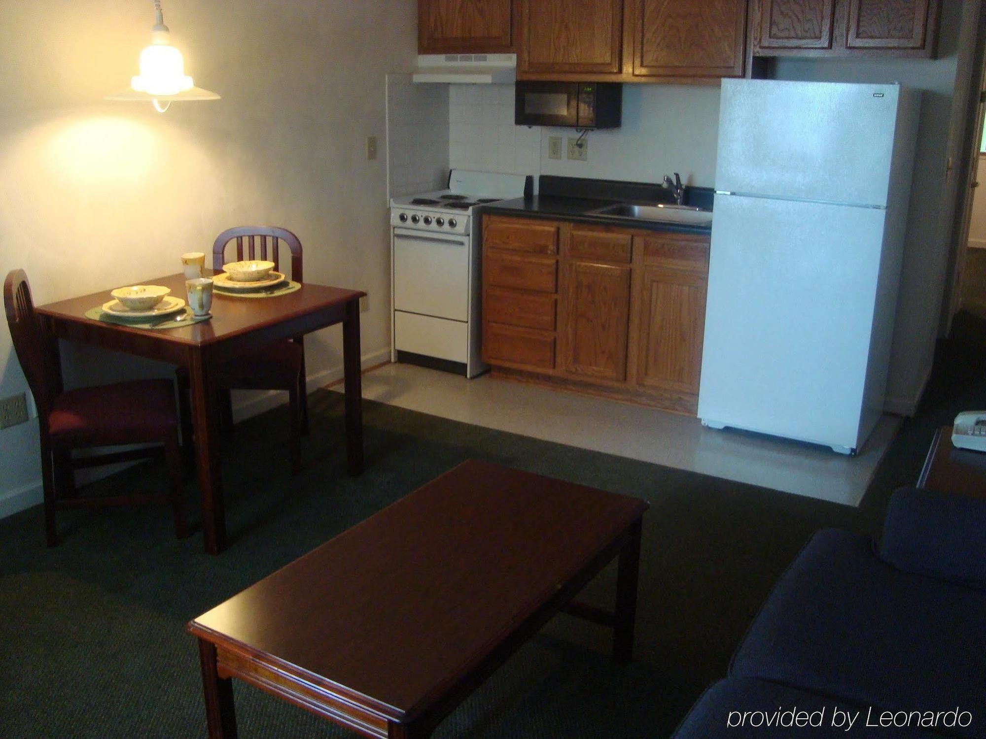 Affordable Suites Charlottesville Cameră foto